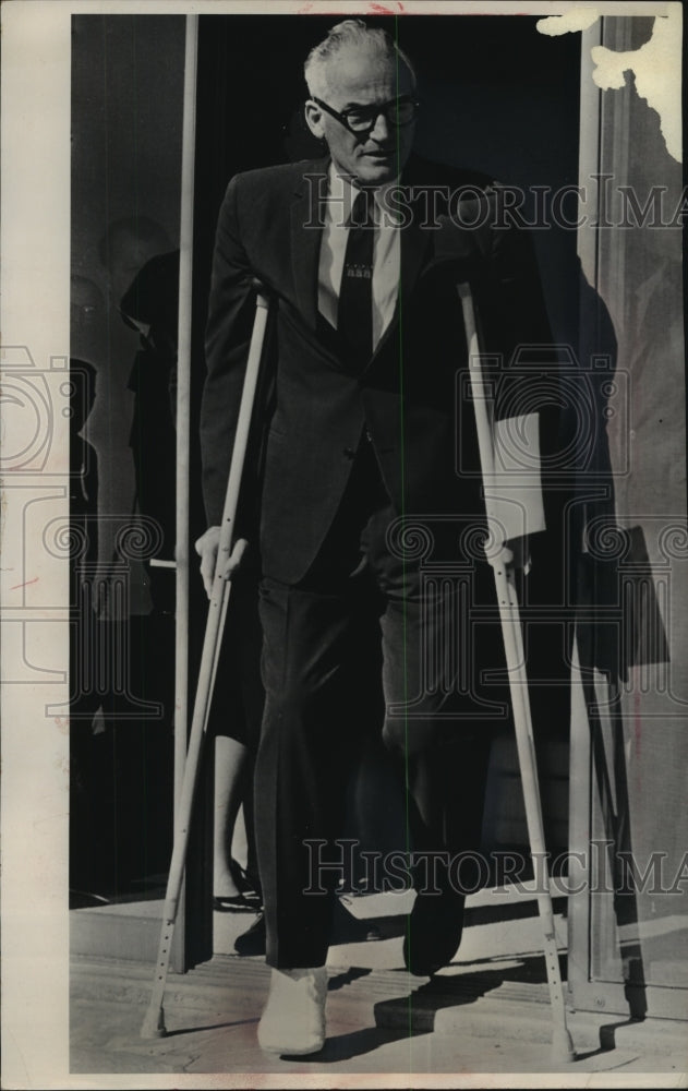 1964 Press Photo Barry Goldwater on crutches after a heel surgery - mjb28924-Historic Images