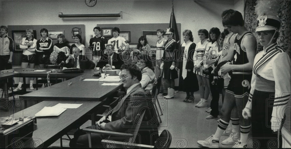 1984 Press Photo Menomonee Falls High School Students Model New Uniforms - Historic Images