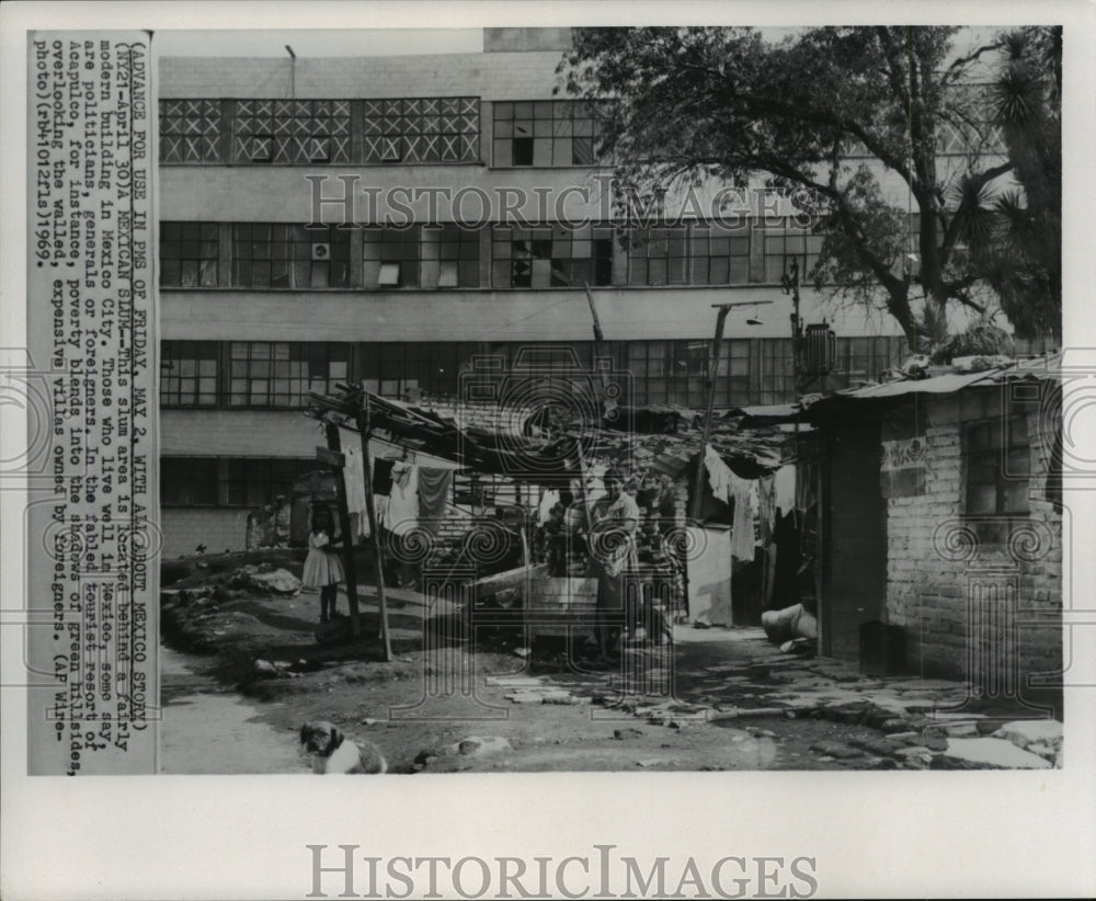 1969 Press Photo Slum in Mexico City, Mexico - mjb29616 - Historic Images