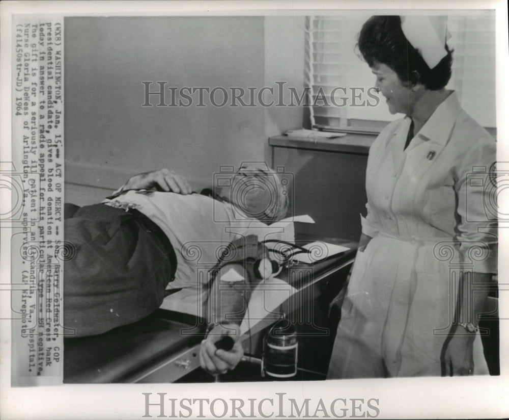 1964 Press Photo Barry Goldwater Arizona Senator Donating Blood Washington D.C.-Historic Images