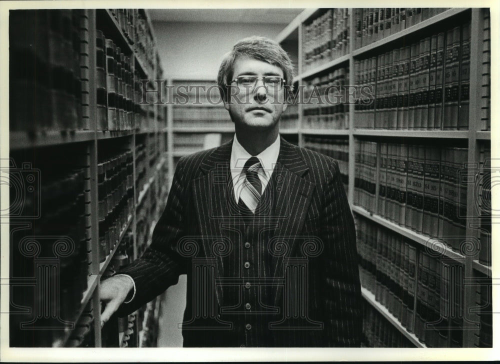 1984 Press Photo Defense Attorney Stephen Glynn - Historic Images