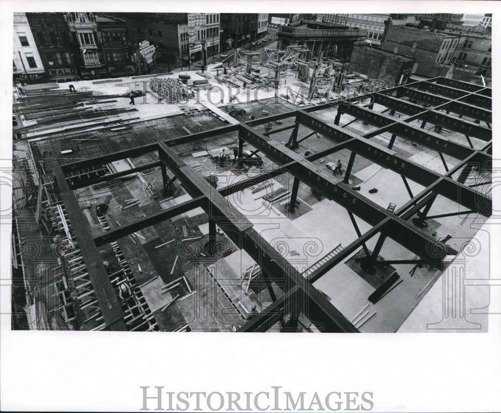 1961 Press Photo Milwaukee Journal building construction, Milwaukee, Wisconsin - Historic Images