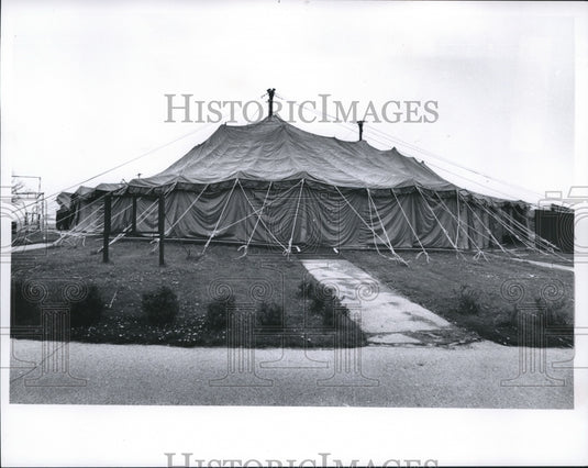 1974 Press Photo Melody Top Theater Tent Exterior, Milwaukee Wisconsin - Historic Images