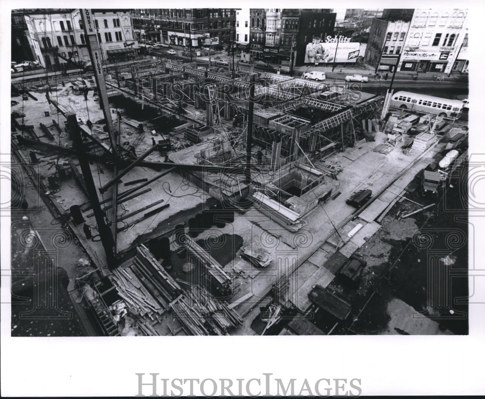 1961 Press Photo Milwaukee Journal building construction, Milwaukee, Wisconsin - Historic Images