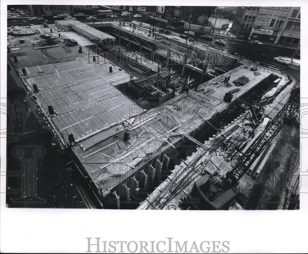 1961 Press Photo Construction on Milwaukee Journal buildings, Wisconsin. - Historic Images