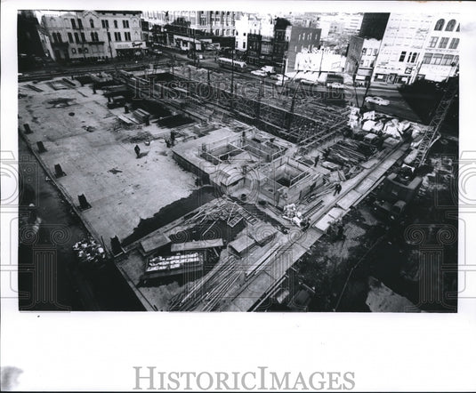 1961 Press Photo Milwaukee Journal building construction, Milwaukee, Wisconsin - Historic Images