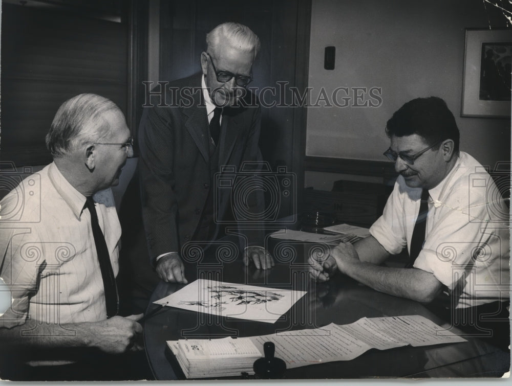 1958 Press Photo Employees of the Milwaukee Journal news departments - mjb31031 - Historic Images