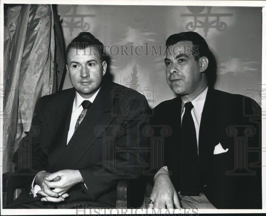 1952 Press Photo Willett S. Main, Director, Wisconsin Employment Service - Historic Images
