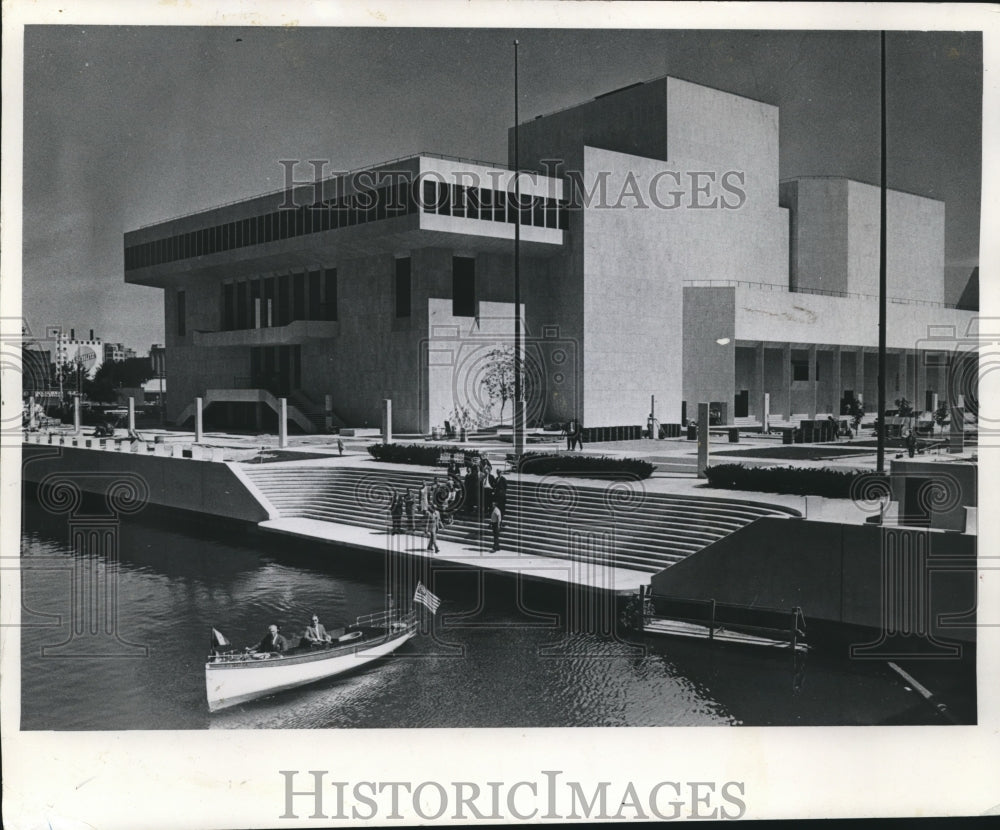 1971 Press Photo Waterfront of the Milwaukee Music Hall - mjb32007-Historic Images