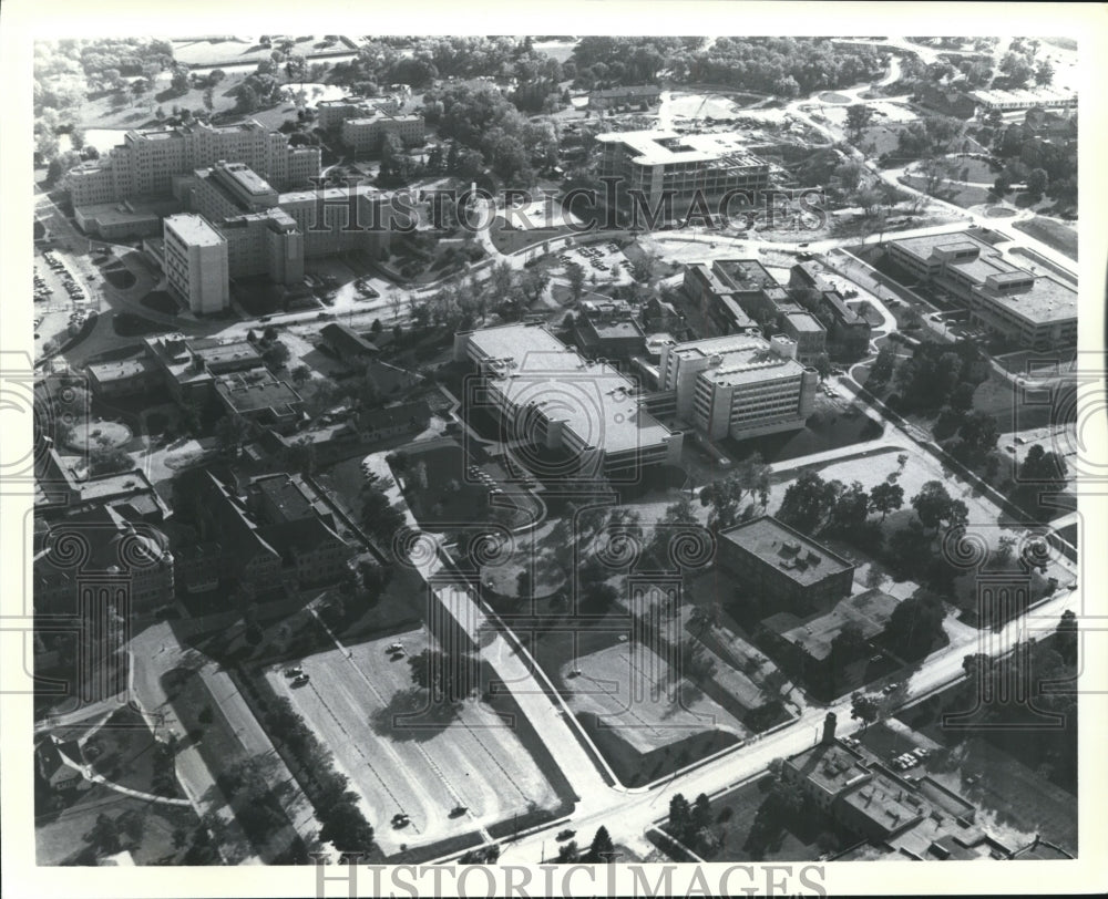 1978 Press Photo Aerial View of New Medical College of Wisconsin, Milwaukee - Historic Images