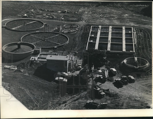 1966 Press Photo Mayville, Wisconsin New Aeration Project for Sewage Facilities - Historic Images