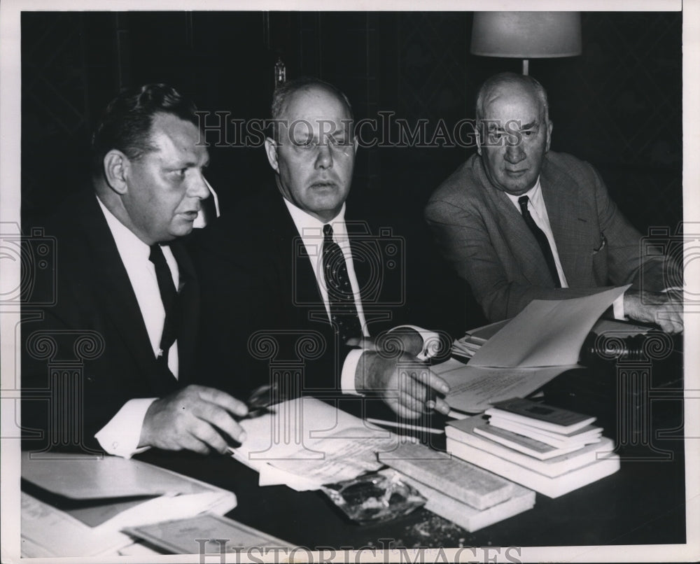 1953 Press Photo AFL President George Meany, Executive Council Confer in Chicago - Historic Images