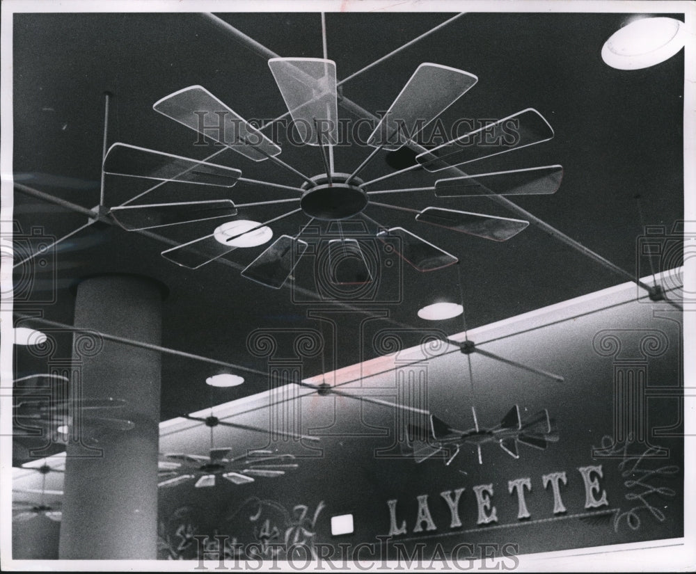 1963 Press Photo Plastic Light Reflectors on the Ceiling of Mayfair Mall Store - Historic Images