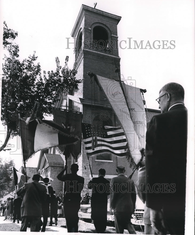 1961 Press Photo Procession at Madonna di Pompeii Catholic Church - mjb32446-Historic Images