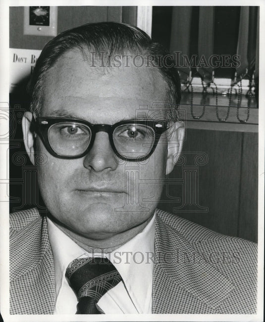 1978 Press Photo David K. Mathews, President of the Ace Iron & Steel Corp. - Historic Images