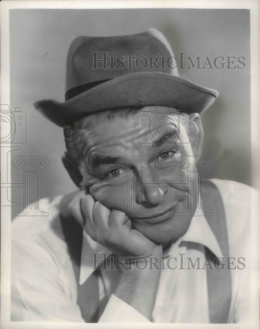 Press Photo Ed "Archie" Gardner, star of NBC "Duffy's Tavern" on NBC. - Historic Images