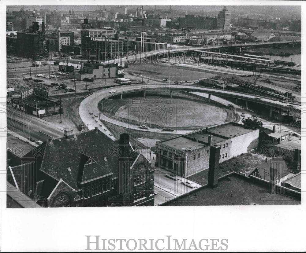 1966 Press Photo Marquette Interchange, 7th and 8th street entrances, Milwaukee.- Historic Images