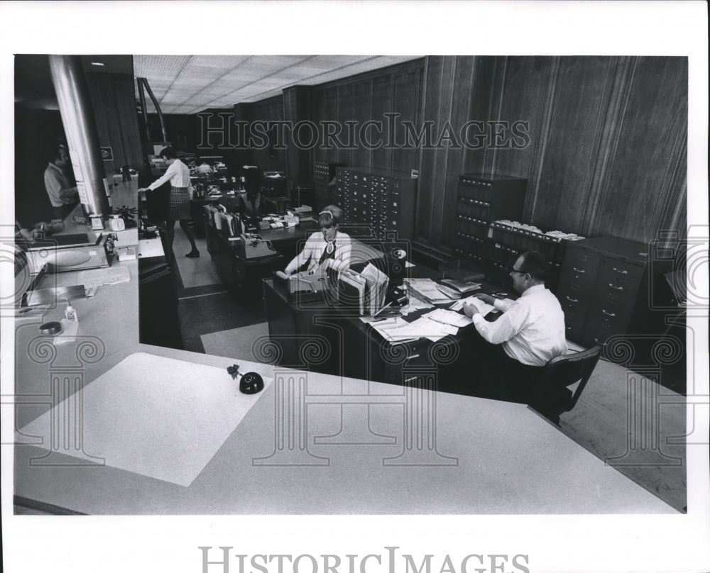 1972 Press Photo Lobby of the Milwaukee Journal Sentinel - mjb34947 - Historic Images