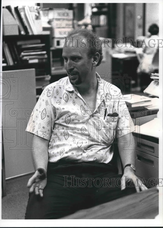 1989 Press Photo J. Barkley Rosser Jr., an economics professor in Wisconsin - Historic Images
