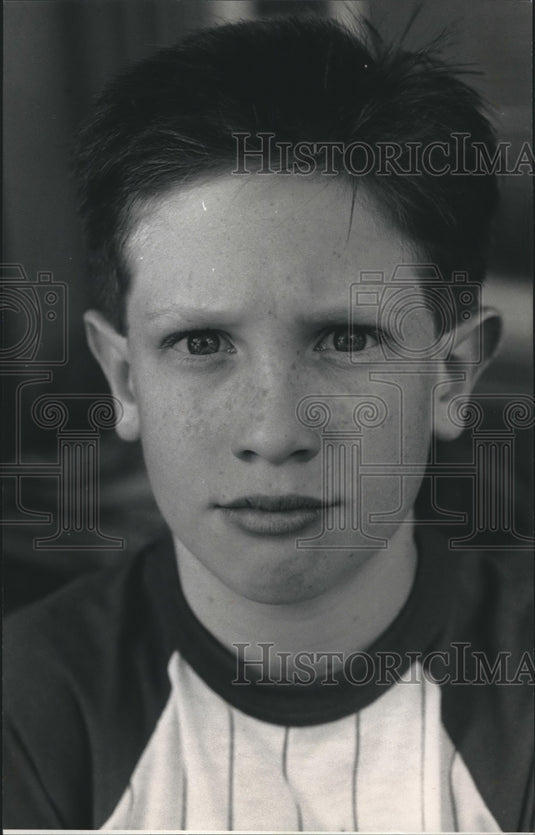 1989 Charlie Love's new zig-zag haircut.-Historic Images