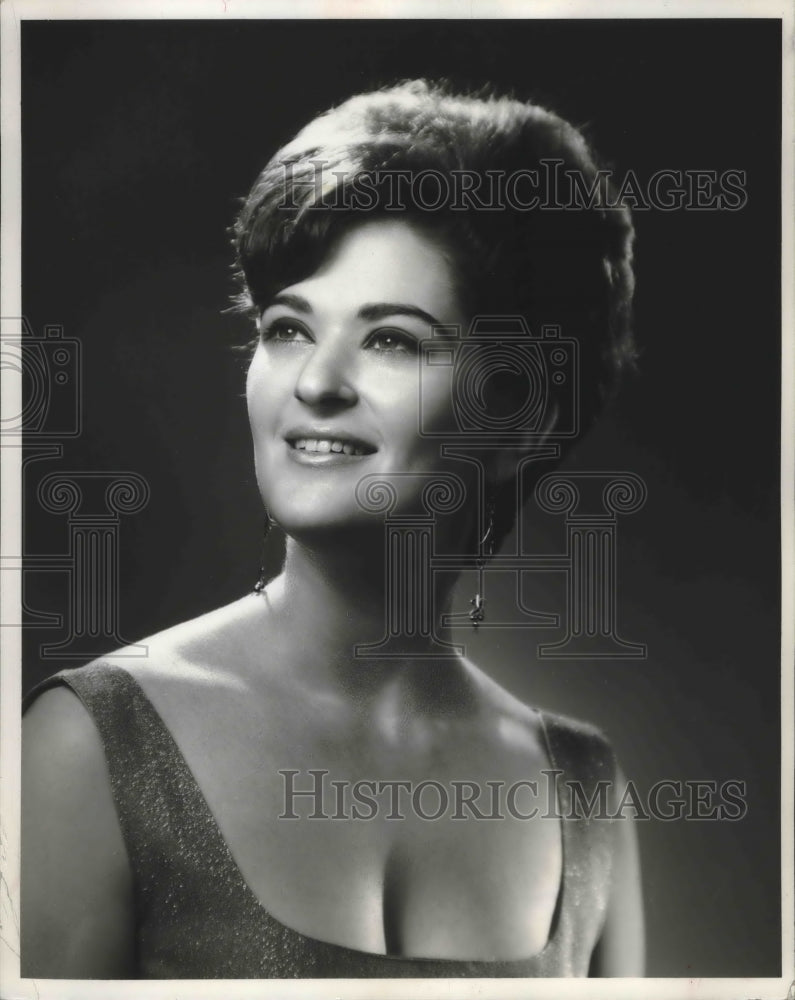 1968 Press Photoist Arion soloist Marlene Rosen, Soprano - mjb38662-Historic Images