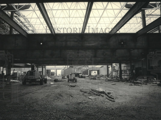 1983 Press Photo Framework for Expansion to the Mitchell Airport Terminal - Historic Images