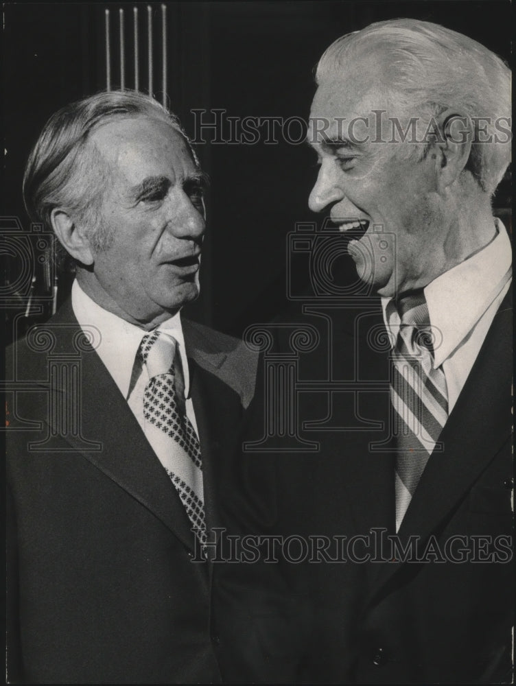 1973 Press Photo Retirement dinner for Max Raskin and William O&#39;Neill, Milwaukee-Historic Images