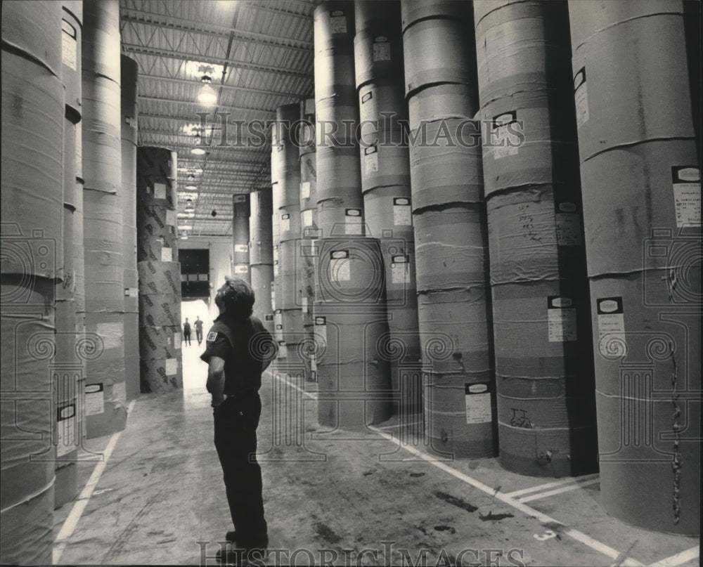 1984 Press Photo Quad/Graphics paper storage area, Sussex - mjb42636 - Historic Images