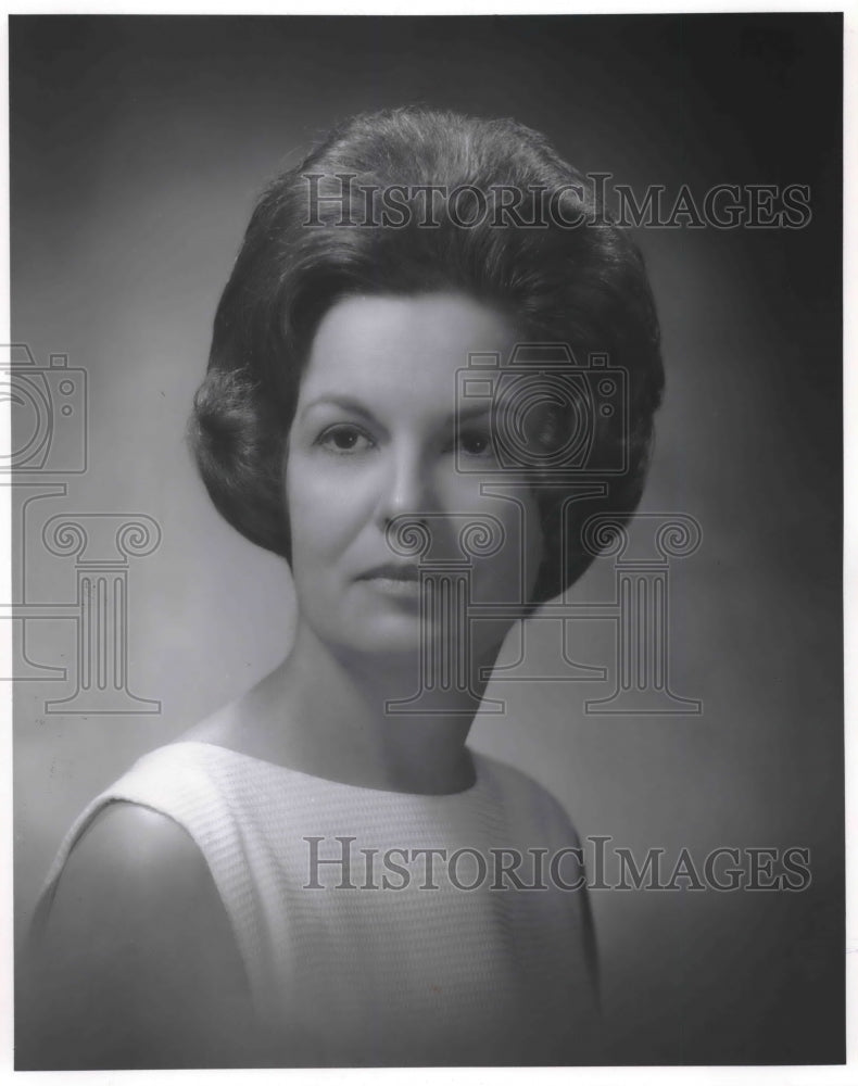 1969 Press Photo Wife of Milwaukee mayor, Mrs. Henry Maier. - mjb43739 - Historic Images