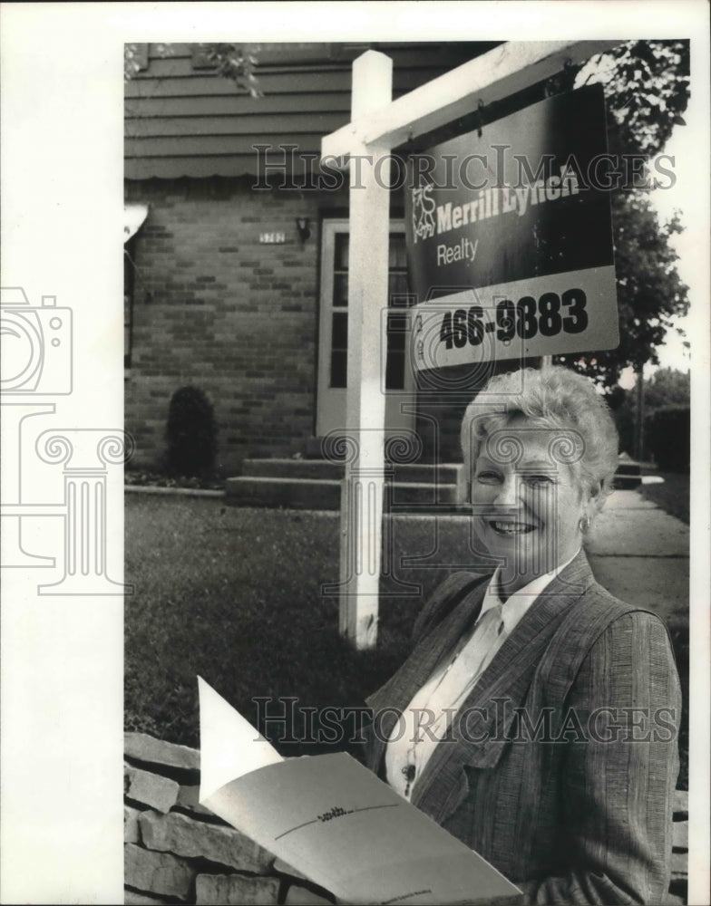 1989 President of Milwaukee Board of Realtors Jackie Mickelson-Historic Images