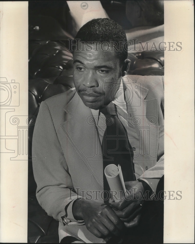 1976 Press Photo portrait of Kenneth Gibson, Mayor of Newark New Jersey - Historic Images