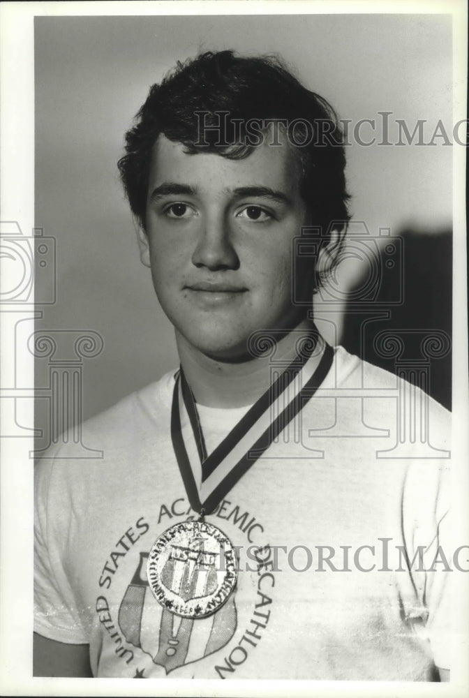 1982 Richard Rheingans won gold metal for best speech at contest.-Historic Images