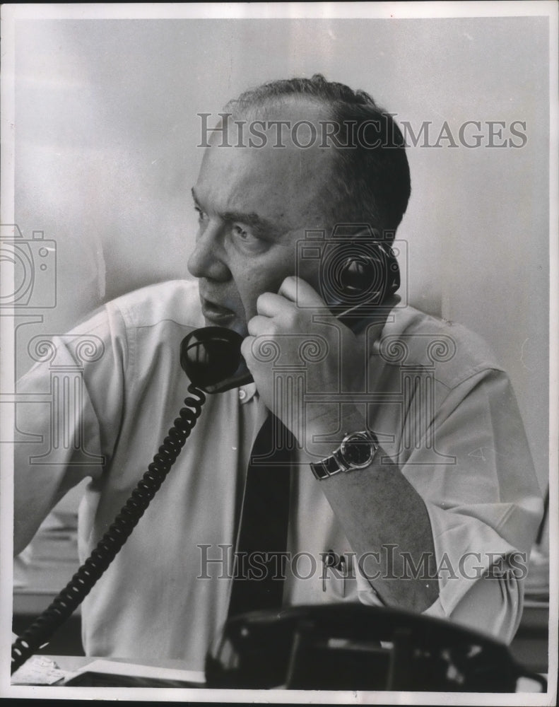 1960 Press Photo William Rheinfrank, Superintendent, Milwaukee Street Sanitation - Historic Images