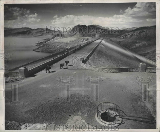 1950 Press Photo On new highway is General Cardenas Dam at El Palmito in Mexico. - Historic Images