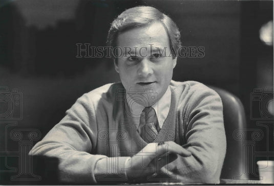 1984 Press Photo Top in ratings, Channel 6's newscaster,  Mick Miller - Historic Images