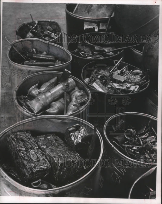 1964 Press Photo Raw material for furnace at Wisconsin's Melting & Refining Co. - Historic Images
