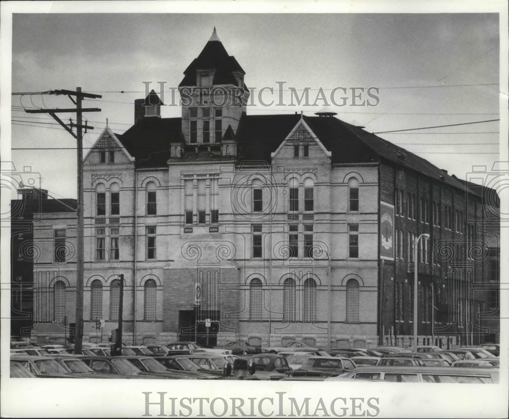 1978 Press Photo Turner Hall, restoration is suggested, Milwaukee. - mjb46960 - Historic Images