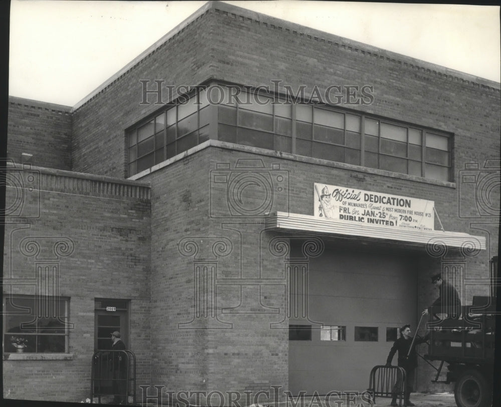 1952 Press Photo Firehouse Station No. 5 In Milwaukee, Wisconsin - mjb47324 - Historic Images