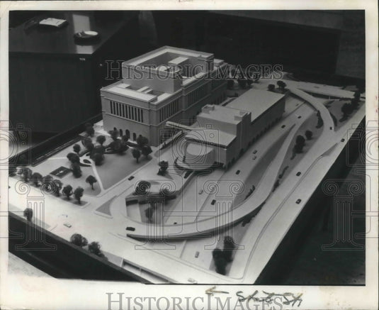 1967 Press Photo The Exterior of the Milwaukee Courthouse Building - mjb47399-Historic Images