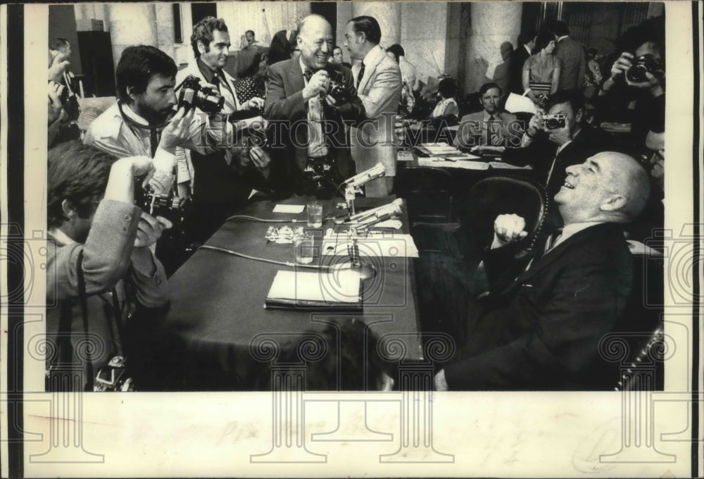 1973 Press Photo John Mitchell laughs as cameramen snaps his picture, Milwaukee - Historic Images