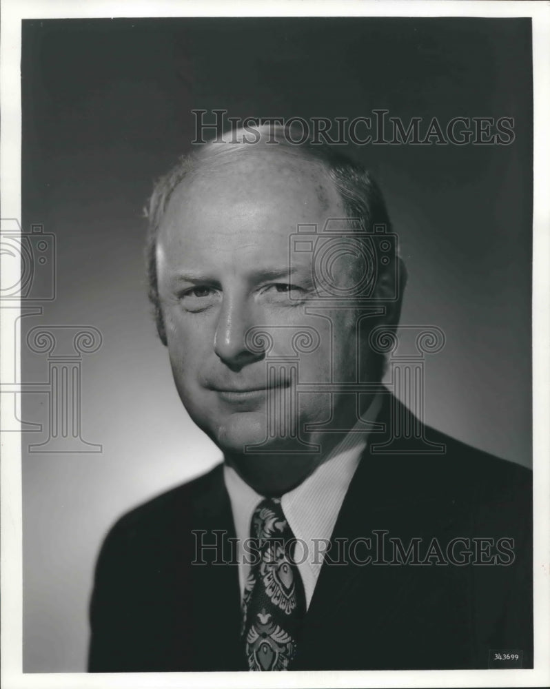 1972 Press Photo John P. Hanrahan, district manager for CIT Corp. - mjb48606 - Historic Images