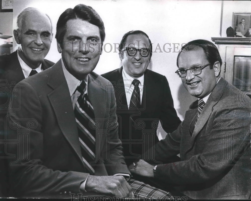 1976 Robert Ripp and other officers of Milwaukee Board of Realtors-Historic Images