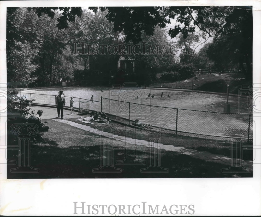 1963 Press Photo Pool At Red Arrow Rock Park - mjb48897 - Historic Images