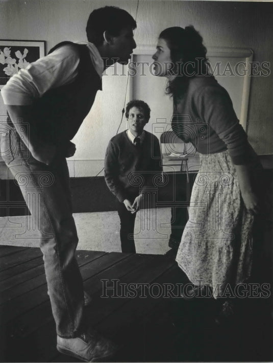 Press Photo L. Reidel directs Great American Children's production Tom Sawyer. - Historic Images