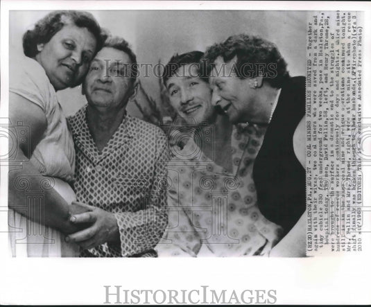 1963 Press Photo Coal Miners family in Hazleton Pennsylvania - mjb50482