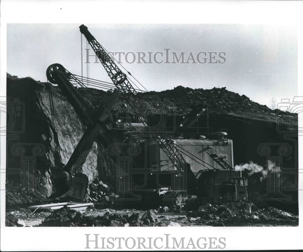 1975 Press Photo Jackson County Iron Company, only working iron mine, Wisconsin. - Historic Images