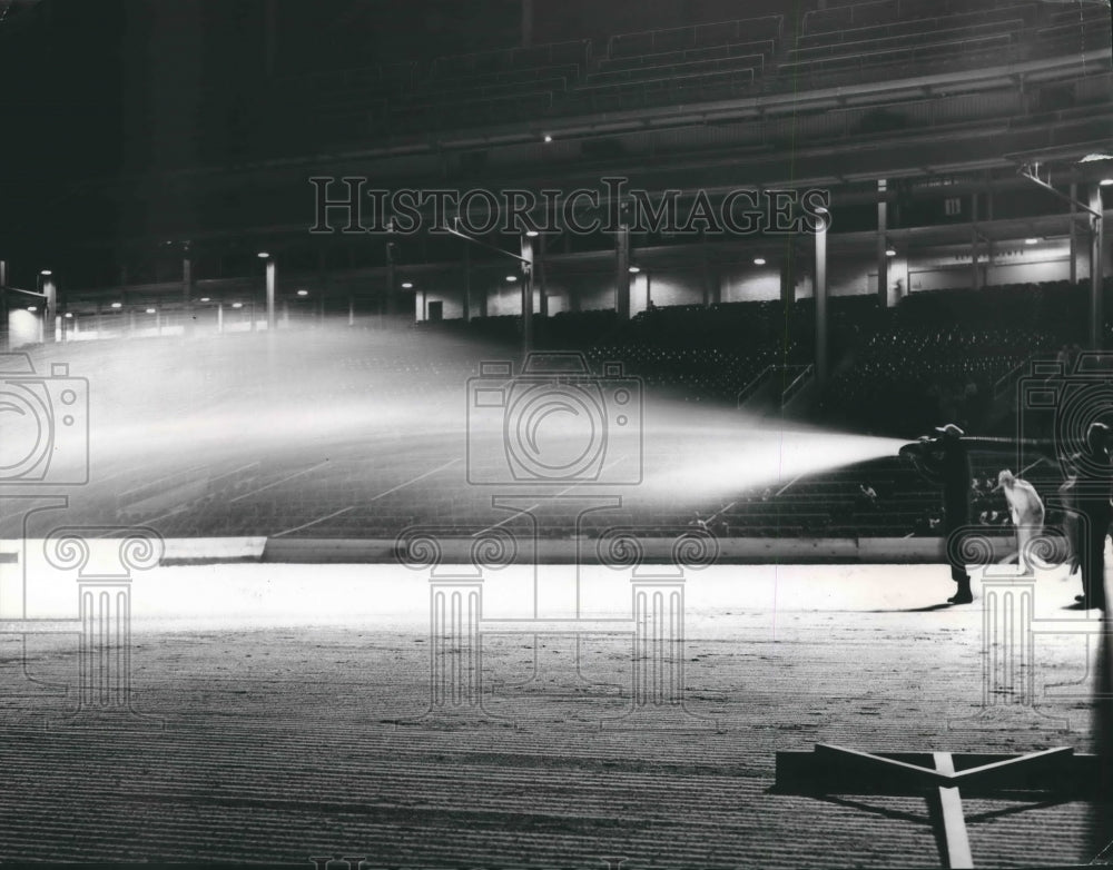 1953 Press Photo Maintenance prepped field for ice skating in Milwaukee Stadium- Historic Images