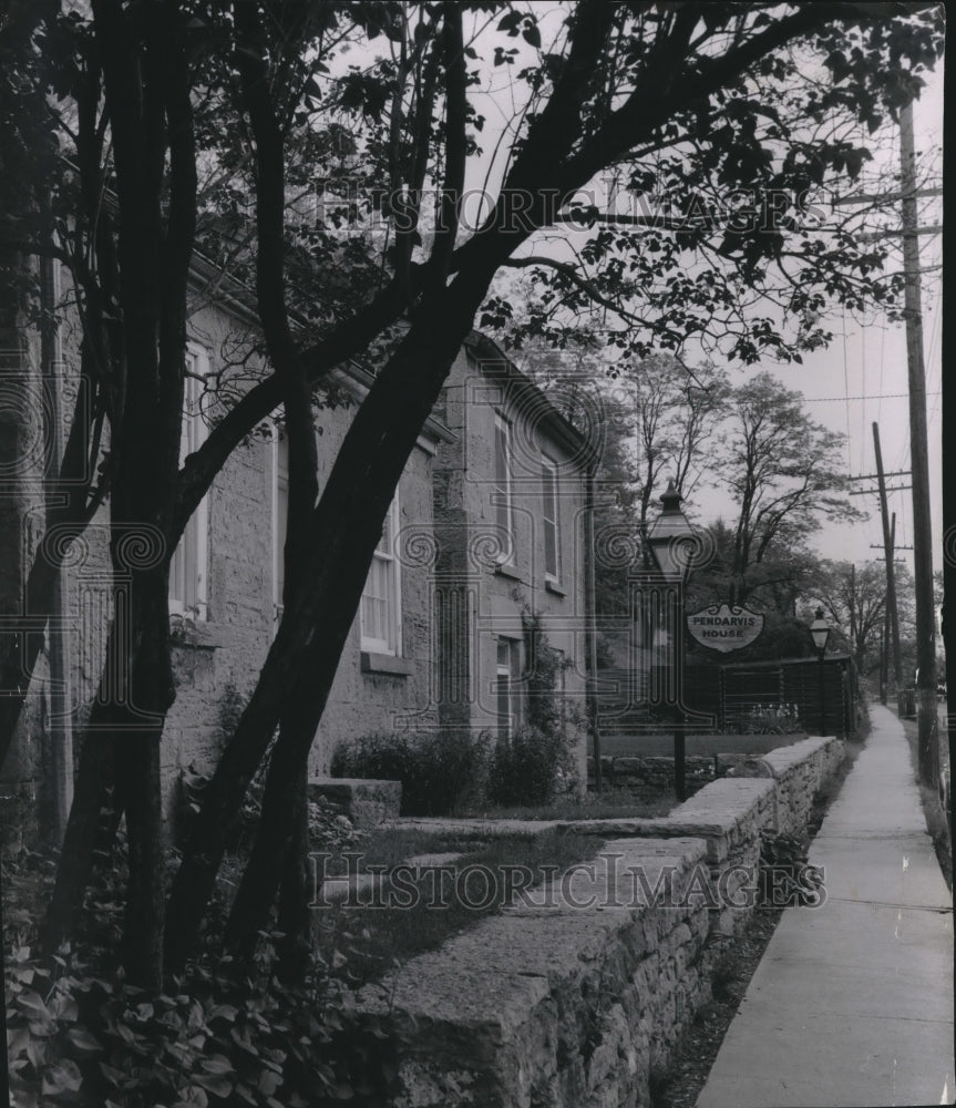 1953 Press Photo The outside of the Pendarvis house in Mineral Point, Wisconsin - Historic Images