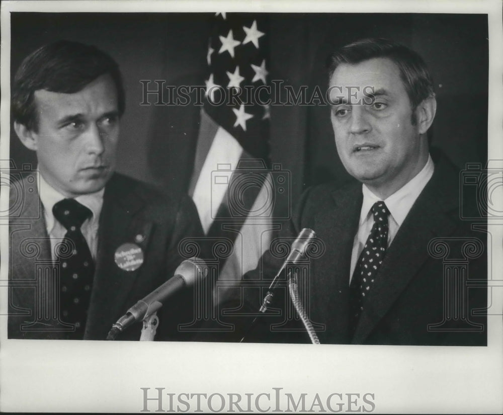 1978 Press Photo Vice President Mondale and Governor Schreiber meet in Milwaukee - Historic Images