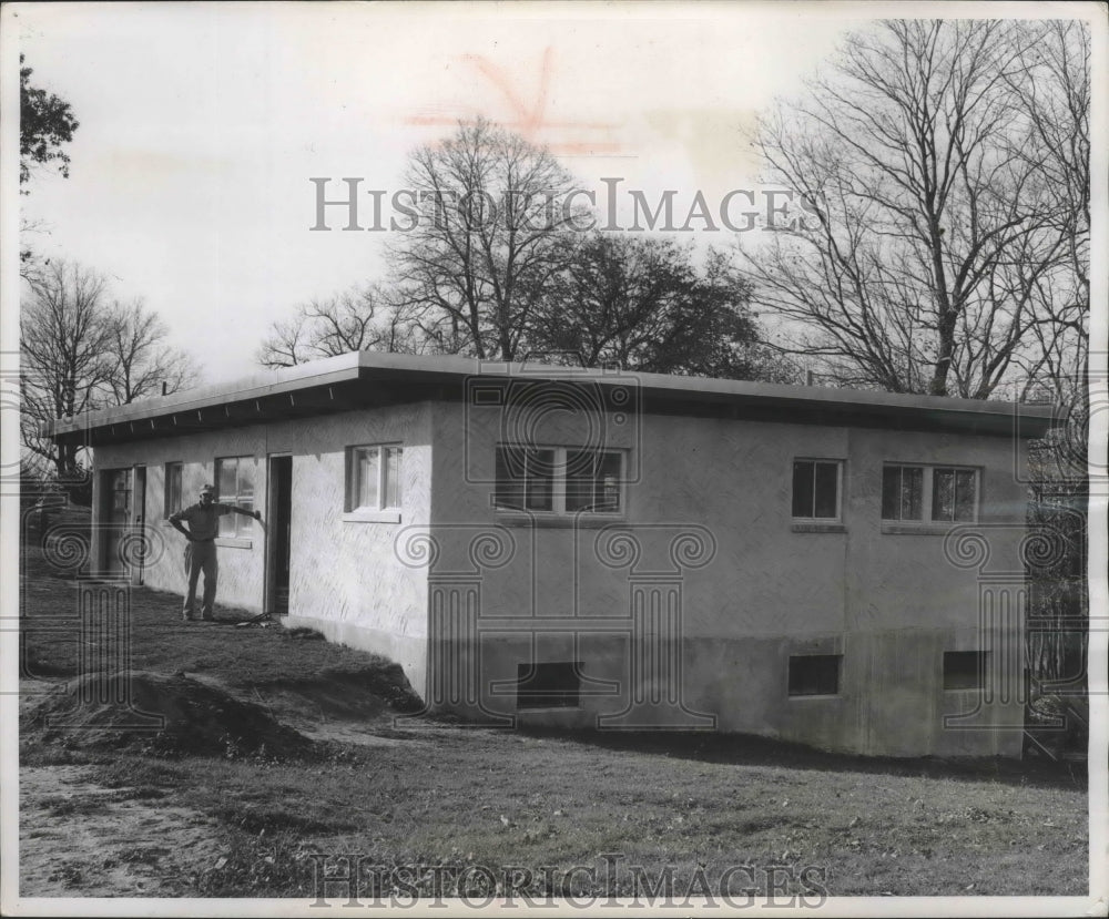 1956 Press Photo Stuccoed Exterior Of House Has No Chance Of Rust - mjb53837 - Historic Images